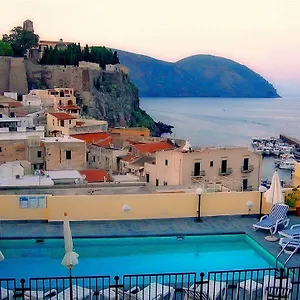 Hotel Meligunis, Città di Lipari